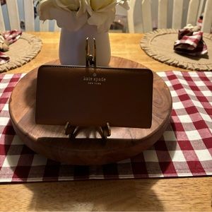 Lady’s Brown Kate Spade Wallet